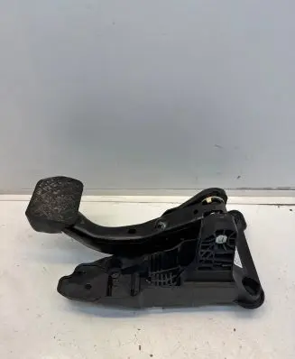 Skoda Kamiq Brake pedal 2Q1723058F 80057285