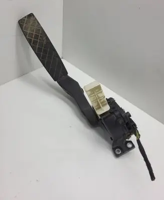 Audi Q7 4L Accelerator throttle pedal 7L0723507E