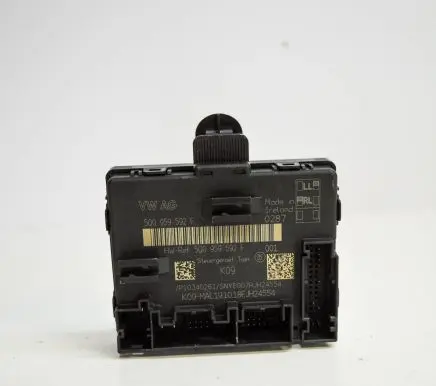 Volkswagen Golf VII Door control unit/module 5Q0959592F