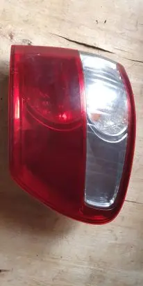 Toyota Avensis Verso Rear/tail lights E138938