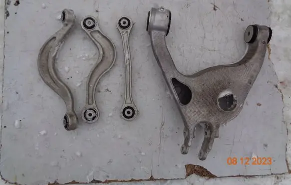 Porsche Panamera (971) Rear control arm 971501531A