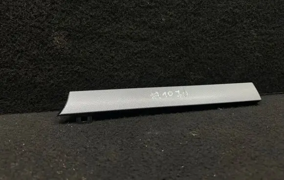 Volkswagen Touran I Dashboard glove box trim 1t1858417b