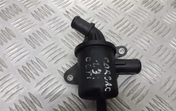 Opel Corsa C Breather hose/pipe 55185372
