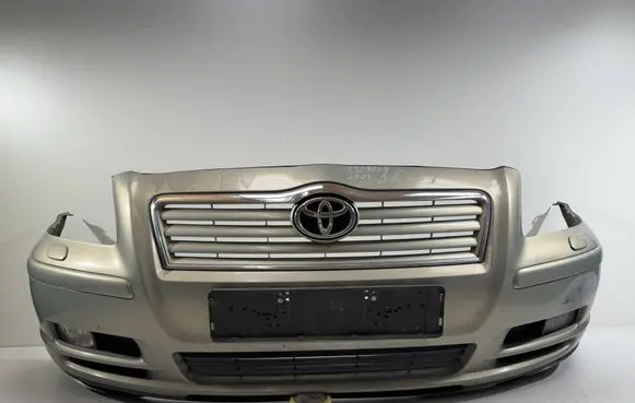 Toyota Avensis T250 Front bumper