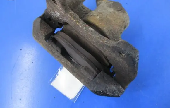 Fiat 500 Cinquecento Front brake caliper