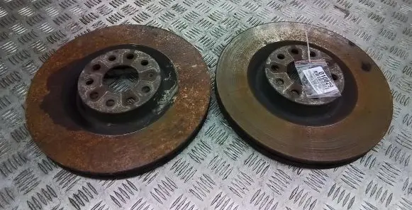 Volkswagen PASSAT B6 Front brake disc