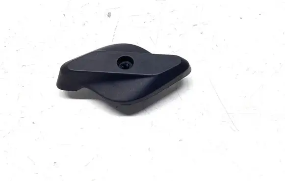 Volvo V60 Engine bonnet (hood) release handle 31299472