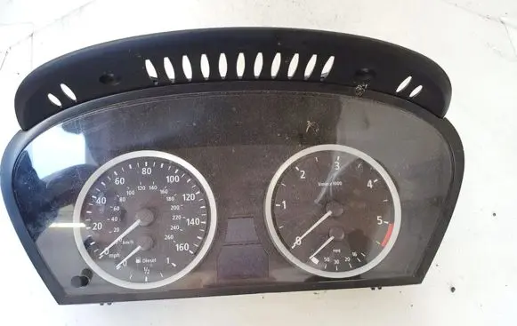 BMW 5 E60 E61 Speedometer (instrument cluster) 62116983154 110.080.213
