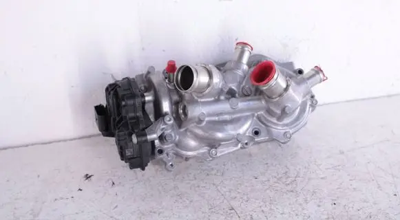 Volkswagen Tiguan Water pump 05E121111AF 05E907593