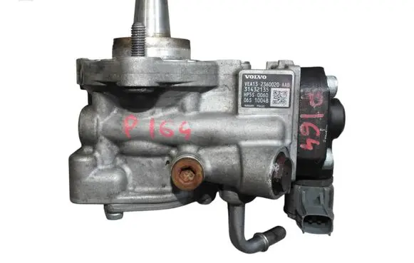 Volvo XC60 Fuel injection high pressure pump 31432135
