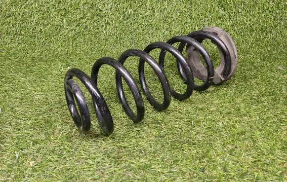 KIA Soul Rear coil spring 553311J000