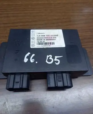Volkswagen PASSAT B5 Comfort/convenience module 1J0959799AH