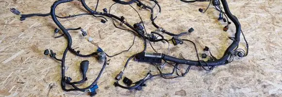 Ford Explorer Engine installation wiring loom