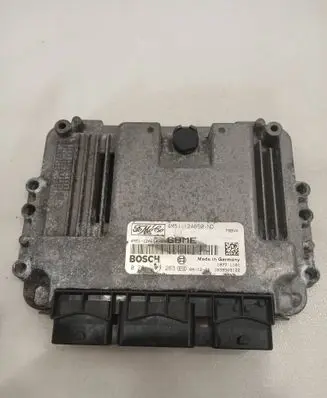 Ford Focus C-MAX Engine control unit/module 4M5112A650ND 0281011263