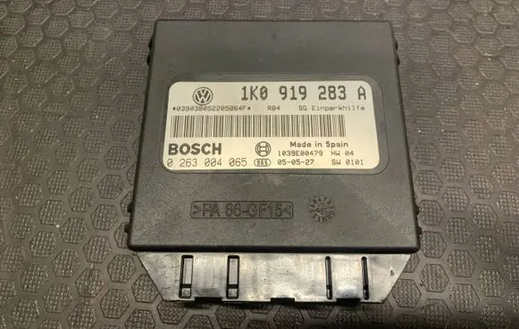 Volkswagen Touran I Parking PDC control unit/module 1K0919283A
