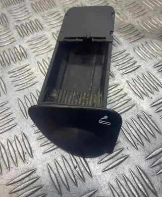 Ford Focus Car ashtray 98ABA04810CEW R66ZA