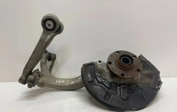 Audi A4 S4 B7 8E 8H Front wheel hub spindle knuckle