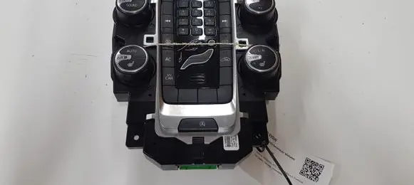 Volvo V40 Climate control unit 31398642 MU075100015