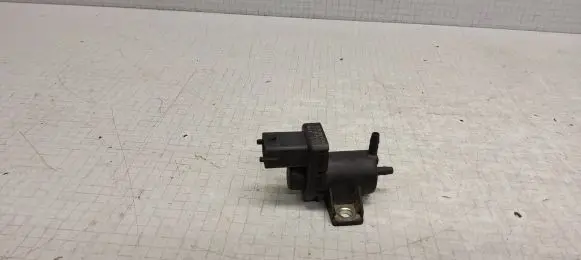 Jeep Grand Cherokee Vacuum valve 55204916