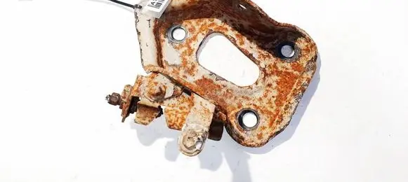Opel Corsa D Bracket in trunk/boot 