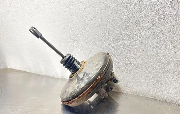 Opel Astra H Brake booster 13216086