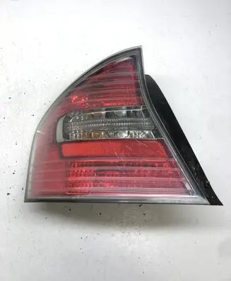 Subaru Legacy Rear/tail lights 22020806