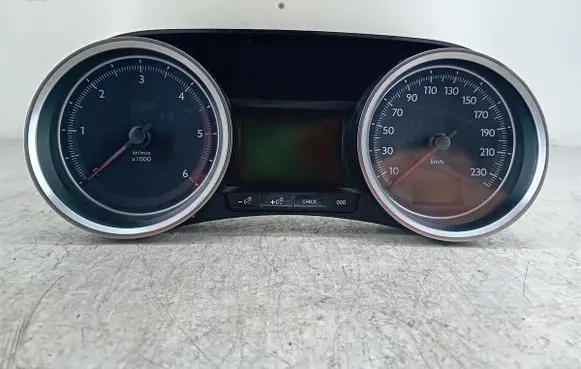 Peugeot 508 Speedometer (instrument cluster)