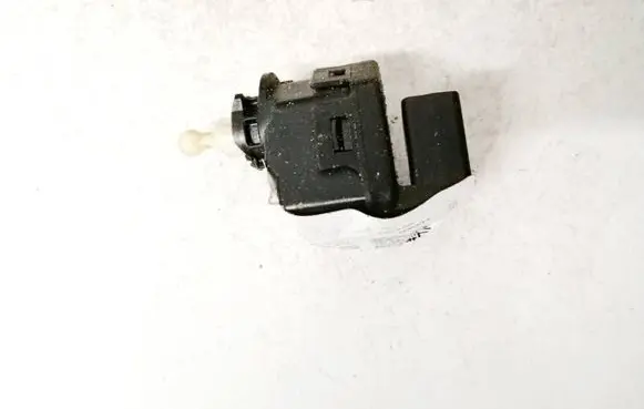 Headlight level adjustment motor