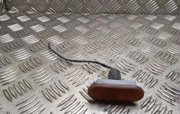 Volkswagen Transporter - Caravelle T5 Front fender indicator light 3B0949117B