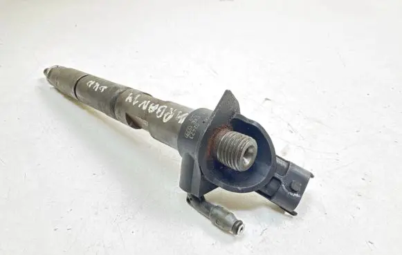 Toyota Urban Cruiser (XP110) Fuel injector 2367033050 090818 0445116009