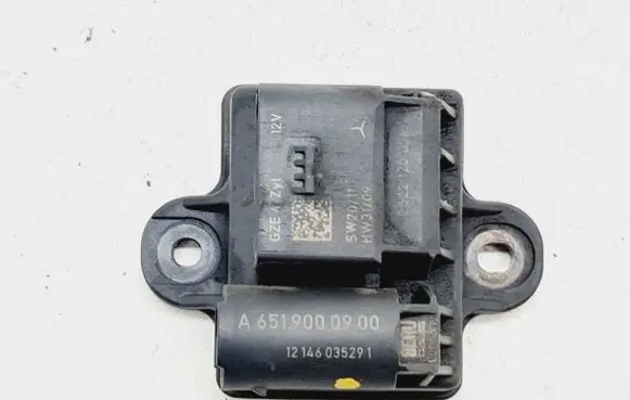 Mercedes-Benz B W246 W242 Glow plug pre-heat relay A6519000900