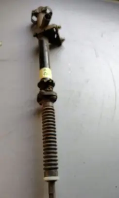 Mercedes-Benz 200 300 W123 Steering wheel axle