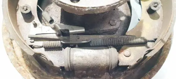 Citroen Jumpy Handbrake/parking brake pads 