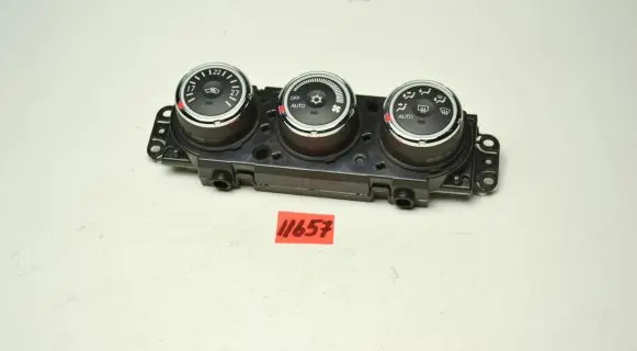 Mitsubishi Outlander Climate control unit 7820A115XC 9H19A 3863141