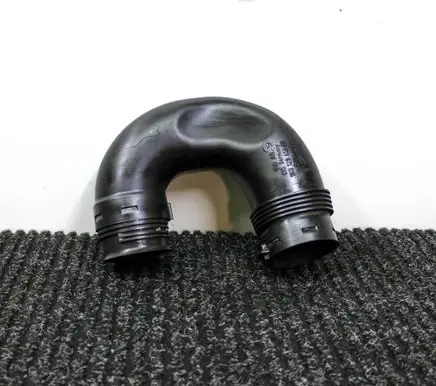 Volkswagen Touran II Air intake duct part 1K0129618BQ