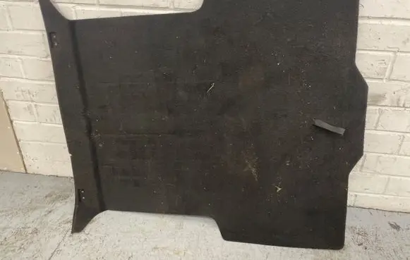Trunk/boot mat liner