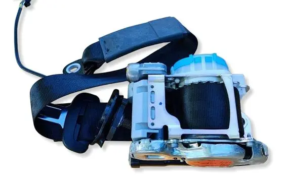 Audi TT TTS RS Mk3 8S Front seatbelt 8S7857705