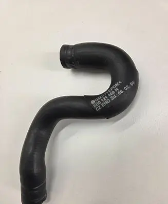 Audi A6 S6 C5 4B Engine coolant pipe/hose 8D0121109H