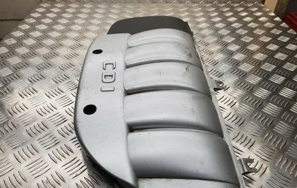 Mercedes-Benz E W210 Engine cover (trim) A6120100767