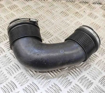 Audi Q7 4M Air intake duct part 059129616B