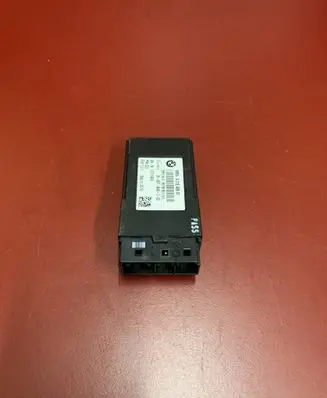 BMW 3 F30 F35 F31 Seat heating relay 9216468