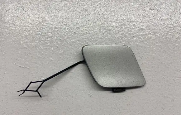 Audi A4 S4 B8 8K Front tow hook cap/cover 8k0807241e