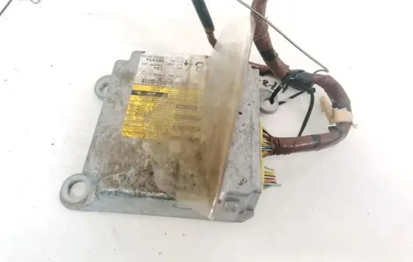 Toyota Avensis T250 Airbag control unit/module 8917005120 89170-05120