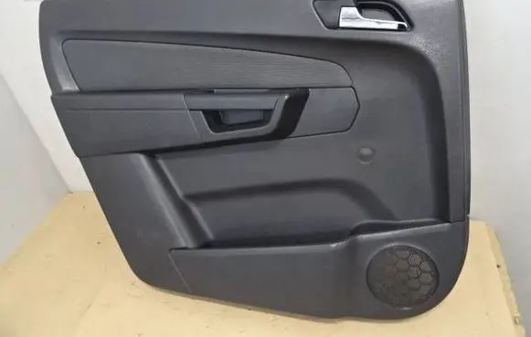 Opel Zafira B Rear door card panel trim