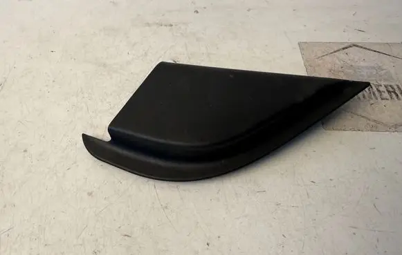 Ford Focus Other front door trim element JX7B17D699BBW