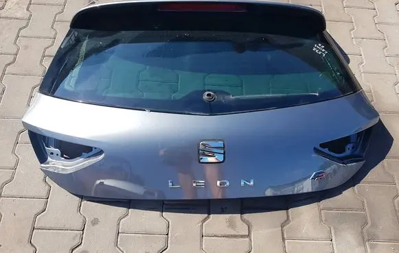Seat Leon (5F) Truck tailgate