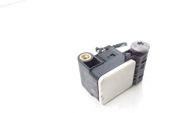 BMW 1 E81 E87 Airbag deployment crash/impact sensor 6911003 0285003900