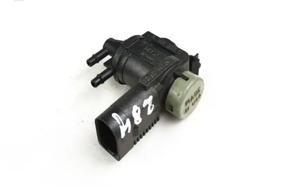 Skoda Octavia Mk1 (1U) Turbo solenoid valve 1j0906283c