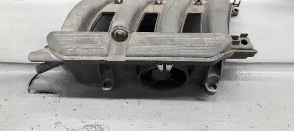 Renault Megane I Intake manifold 7700105829