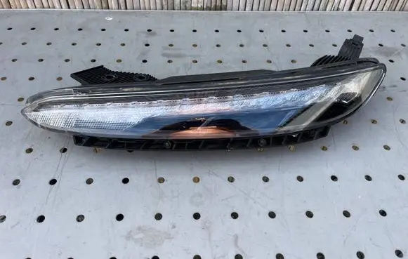 Hyundai Kona I LED Daytime headlight 92207J9600 92207